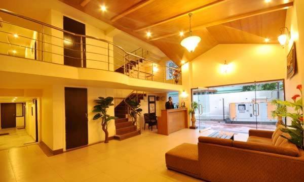 Hotel Suman Paradise Nainital Exterior foto