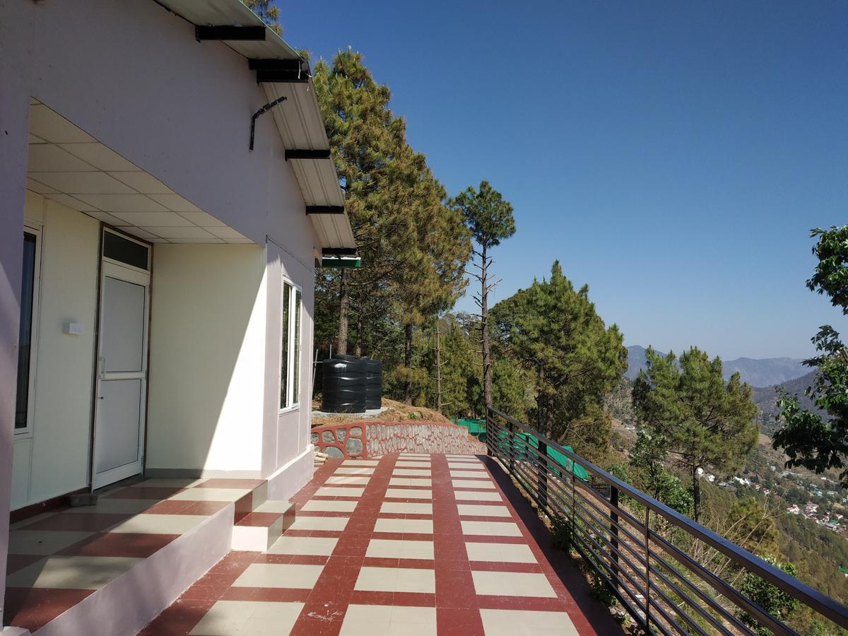 Hotel Suman Paradise Nainital Exterior foto